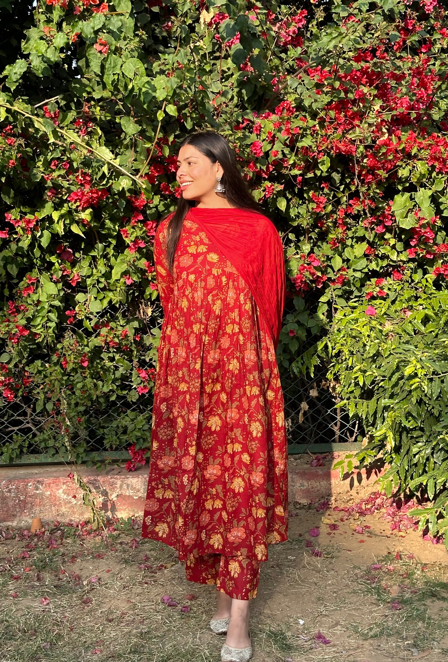 Red floral mohini suit set