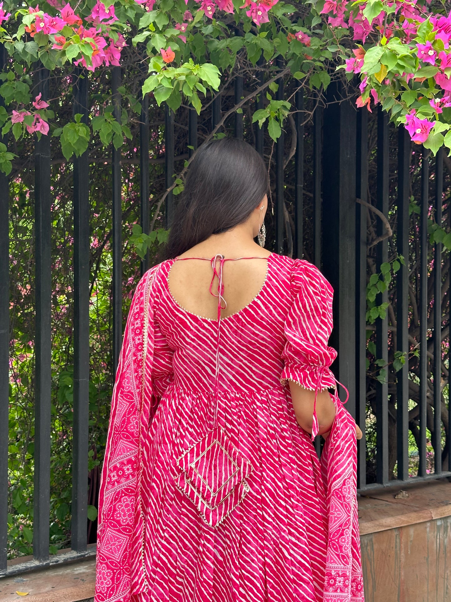 Pink Laheriya gher suit set