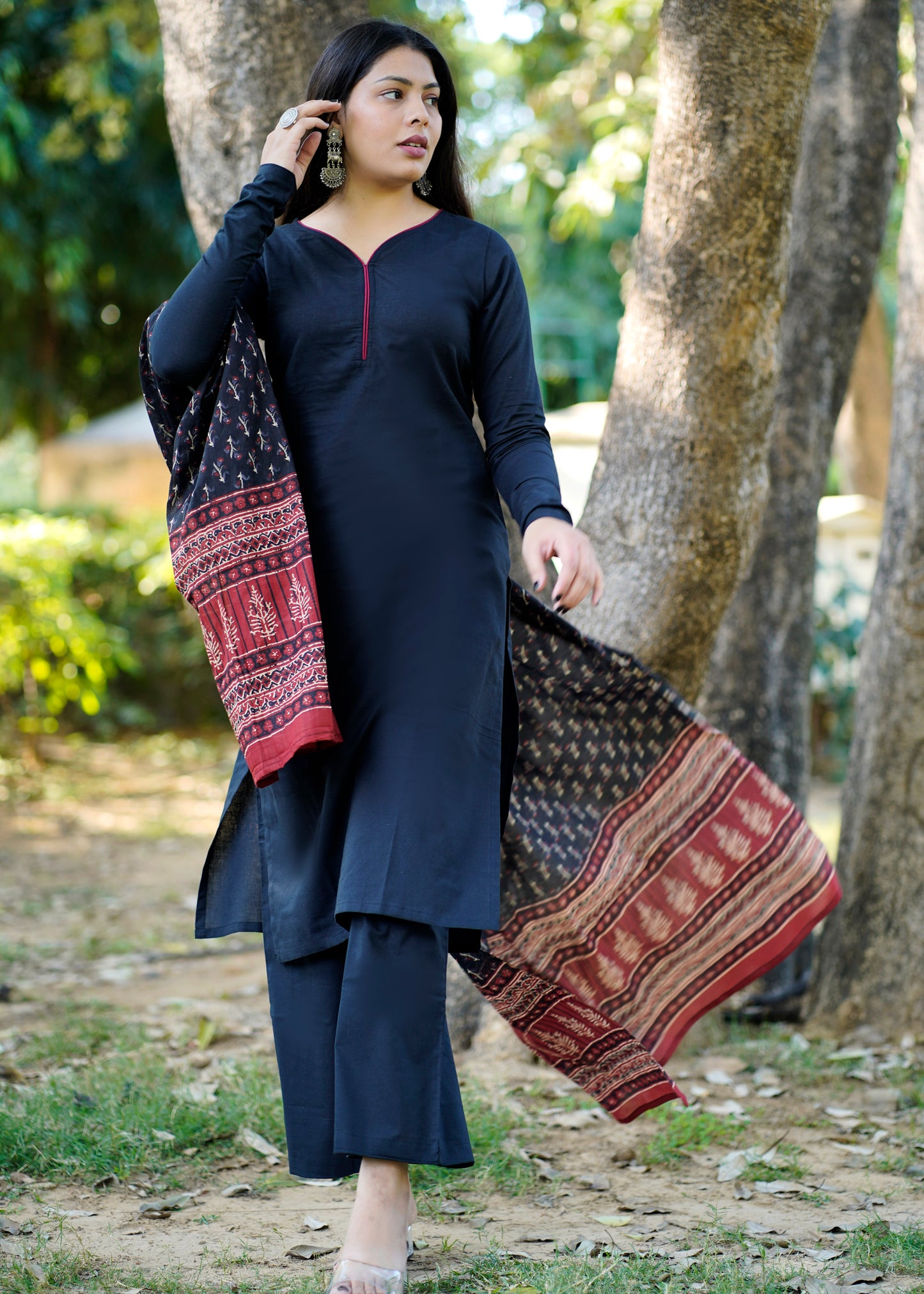 Solid black kurta set with dupatta