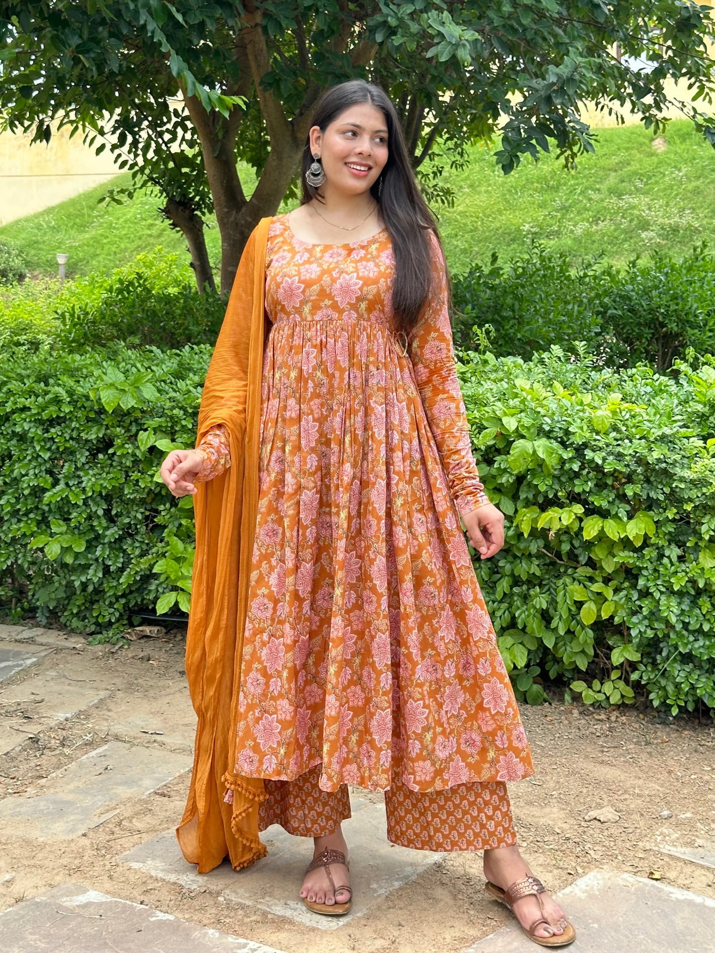 Joyfull mustard gher suit set