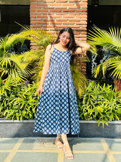 INDIGO MOTIF PRINTED DRESS