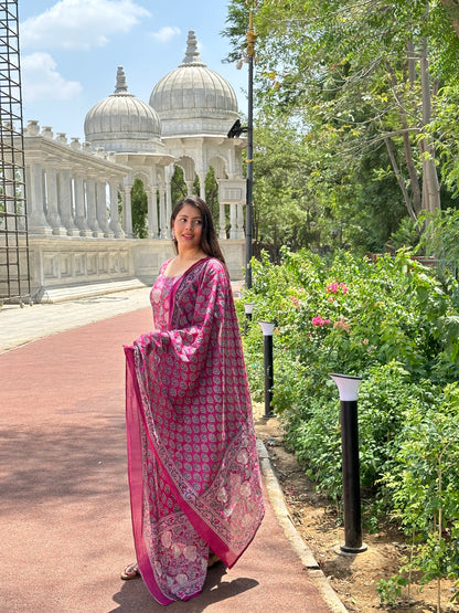 Pink floral straight suit set