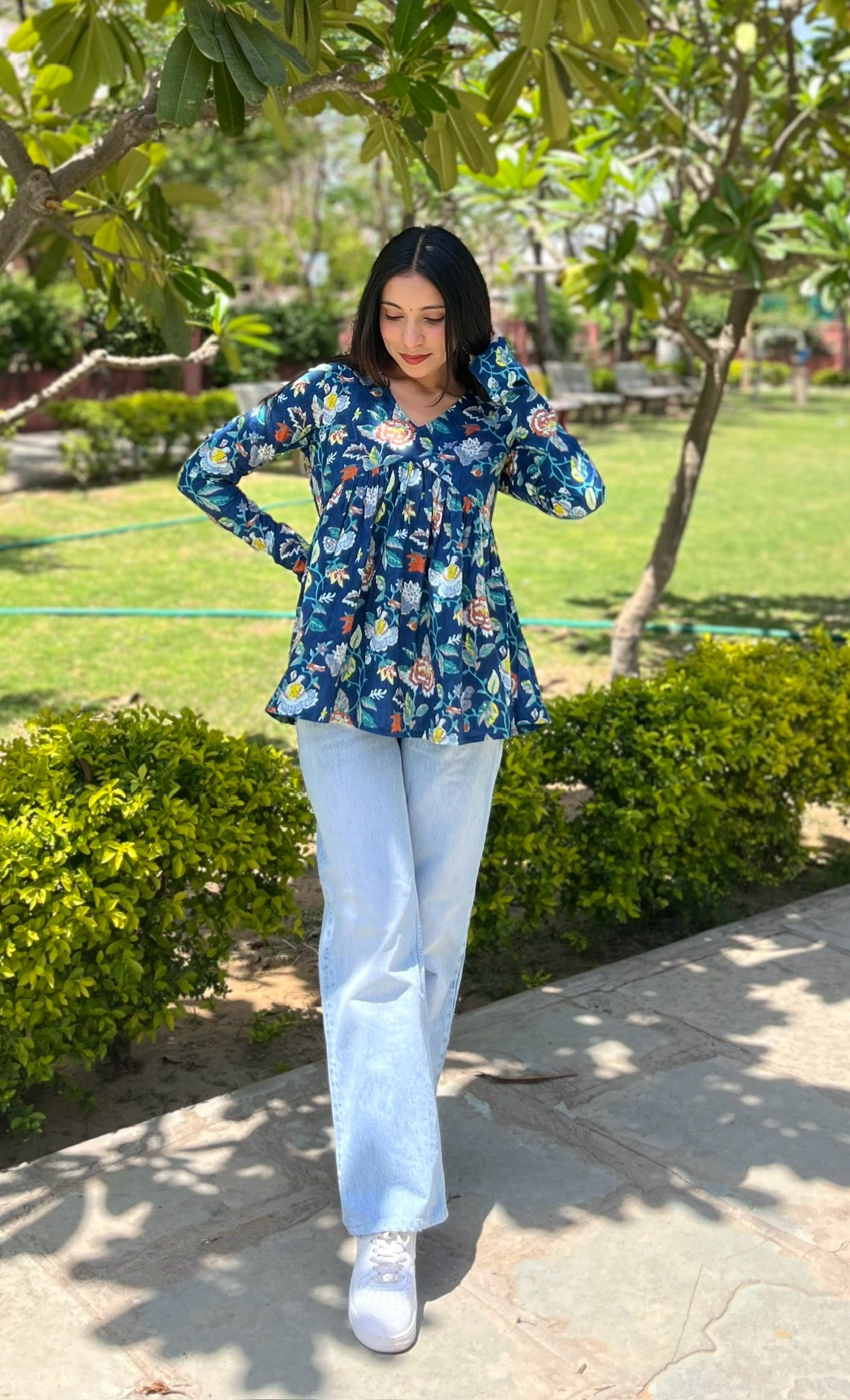 Indigo bloom full sleeve Peplum top