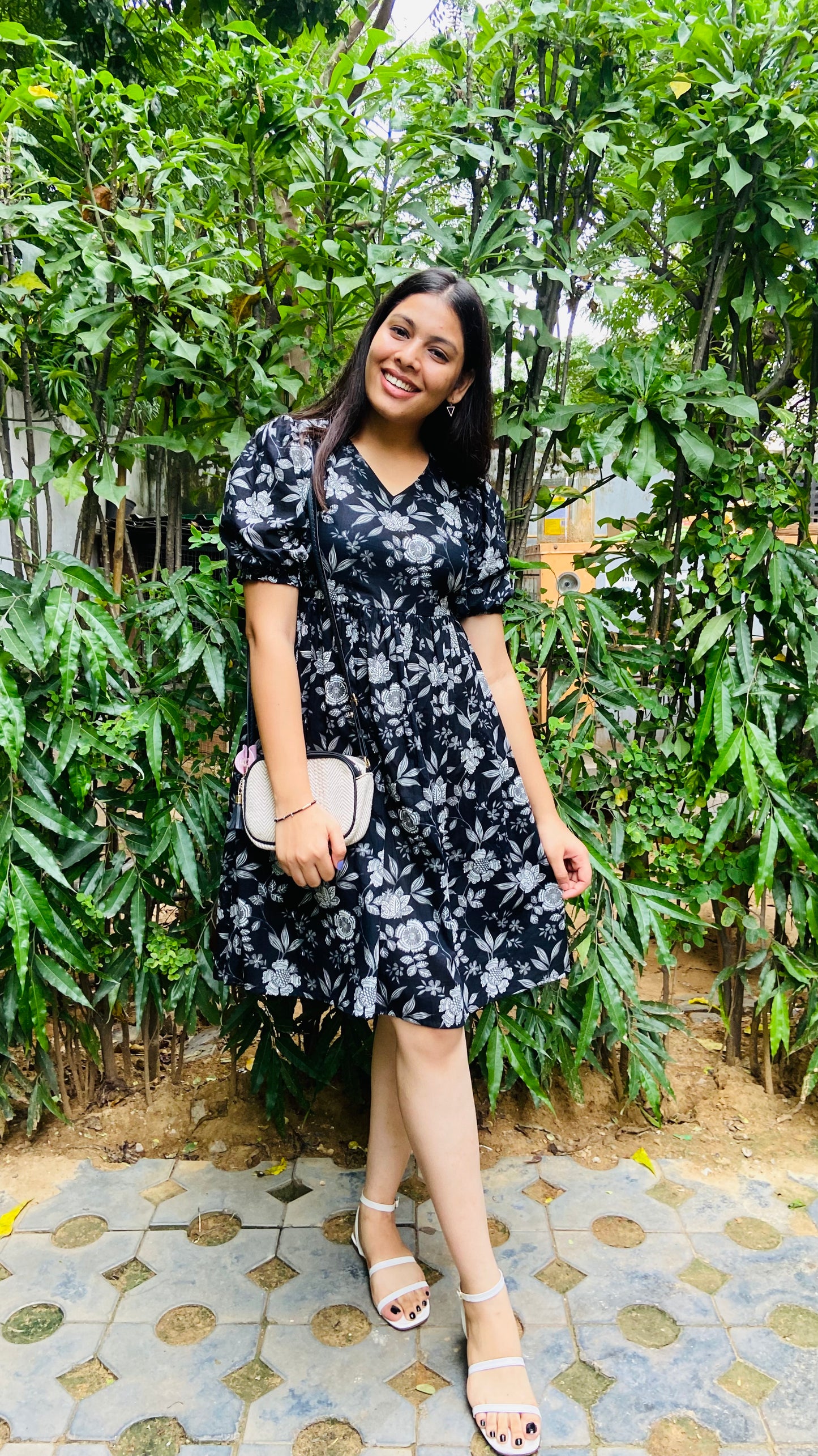 BLACK FLORAL DRESS