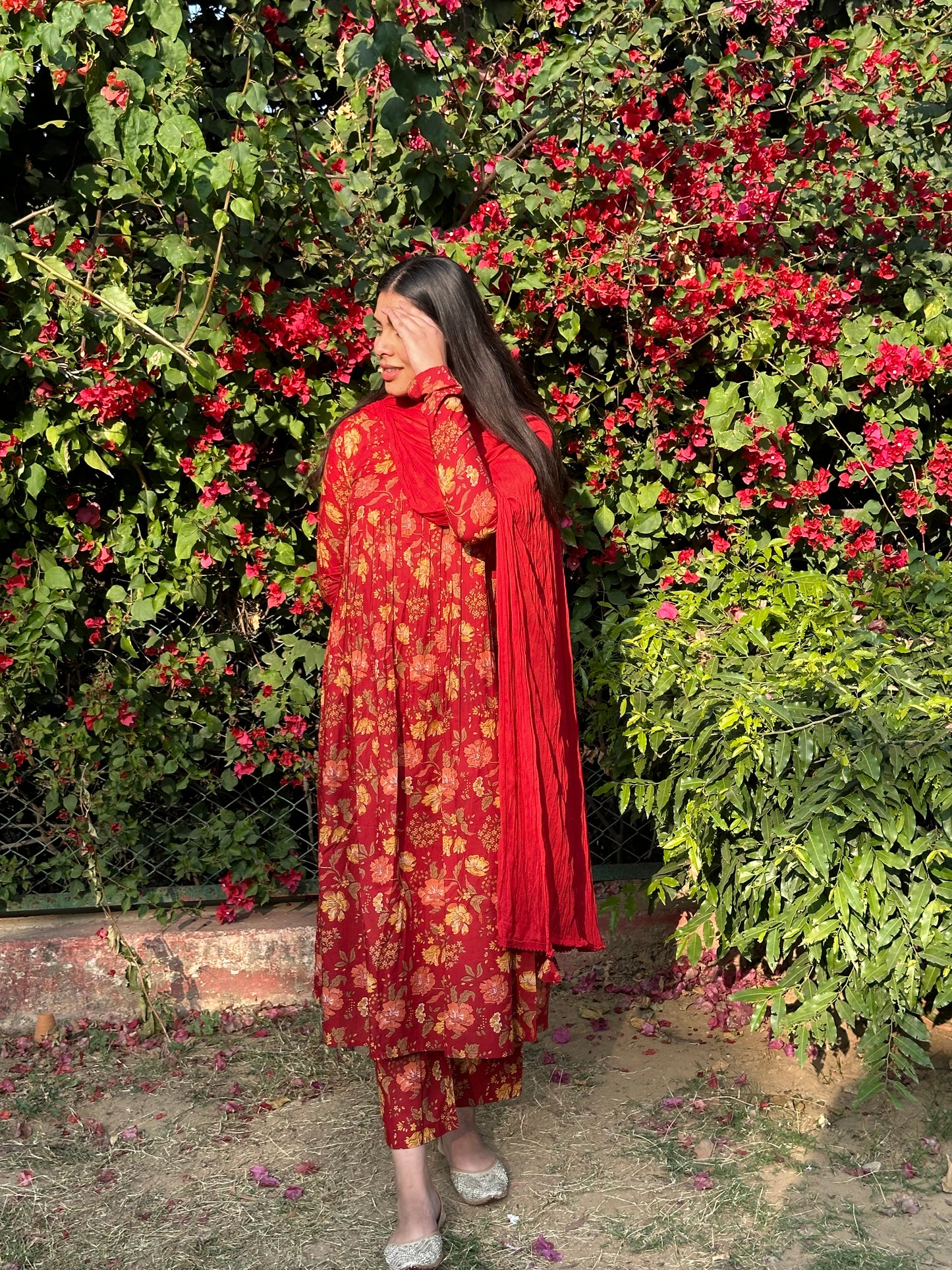 Red floral mohini suit set